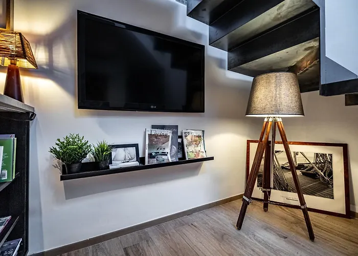 Lägenhet Yd Jana Florens